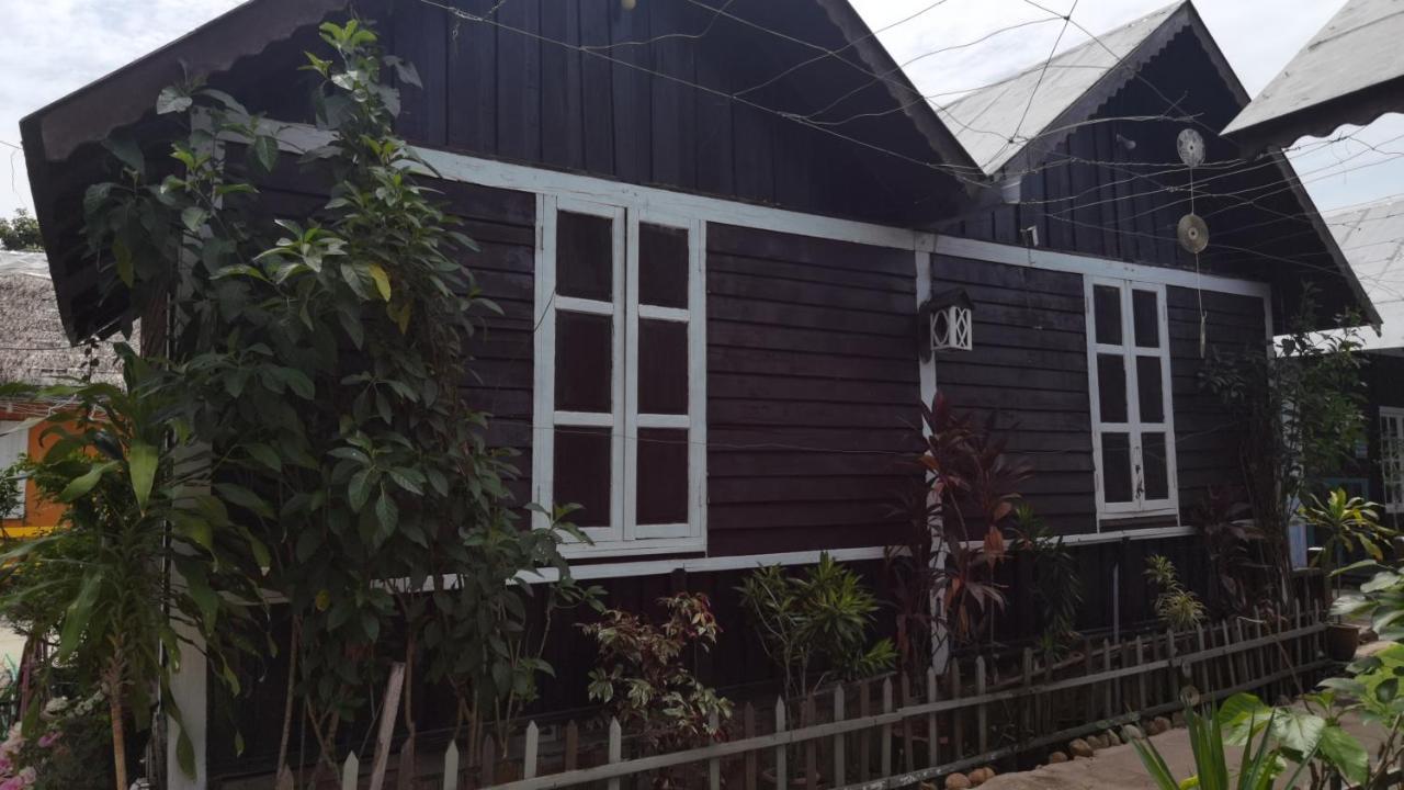 Mykampung Chalet Hotel Ipoh Esterno foto
