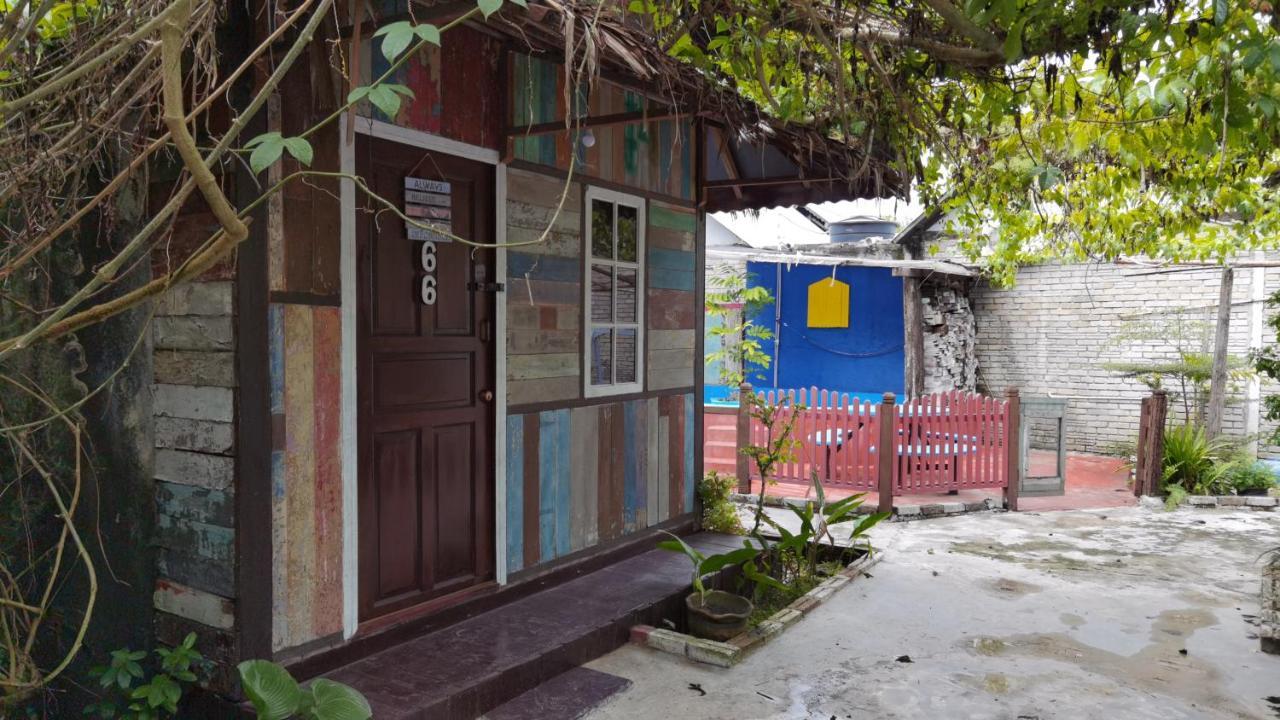 Mykampung Chalet Hotel Ipoh Esterno foto