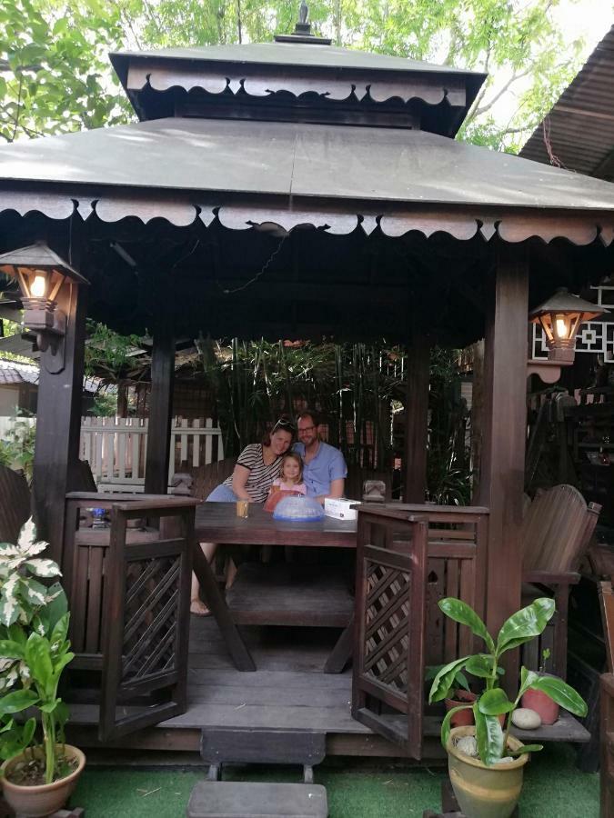 Mykampung Chalet Hotel Ipoh Esterno foto