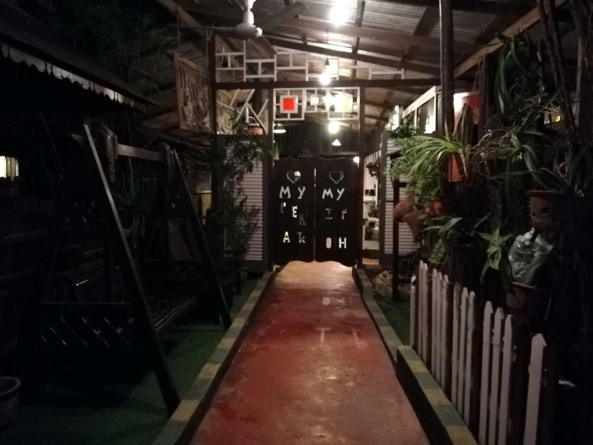 Mykampung Chalet Hotel Ipoh Esterno foto